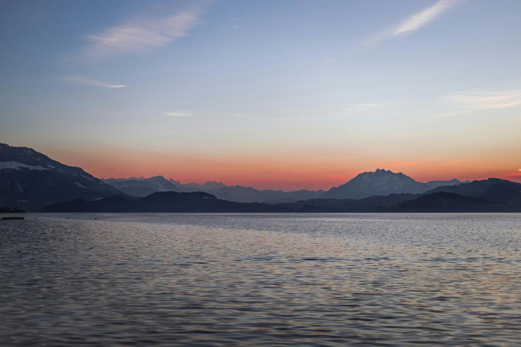 Ariser - Zug Lake View Business Apartment Exteriér fotografie
